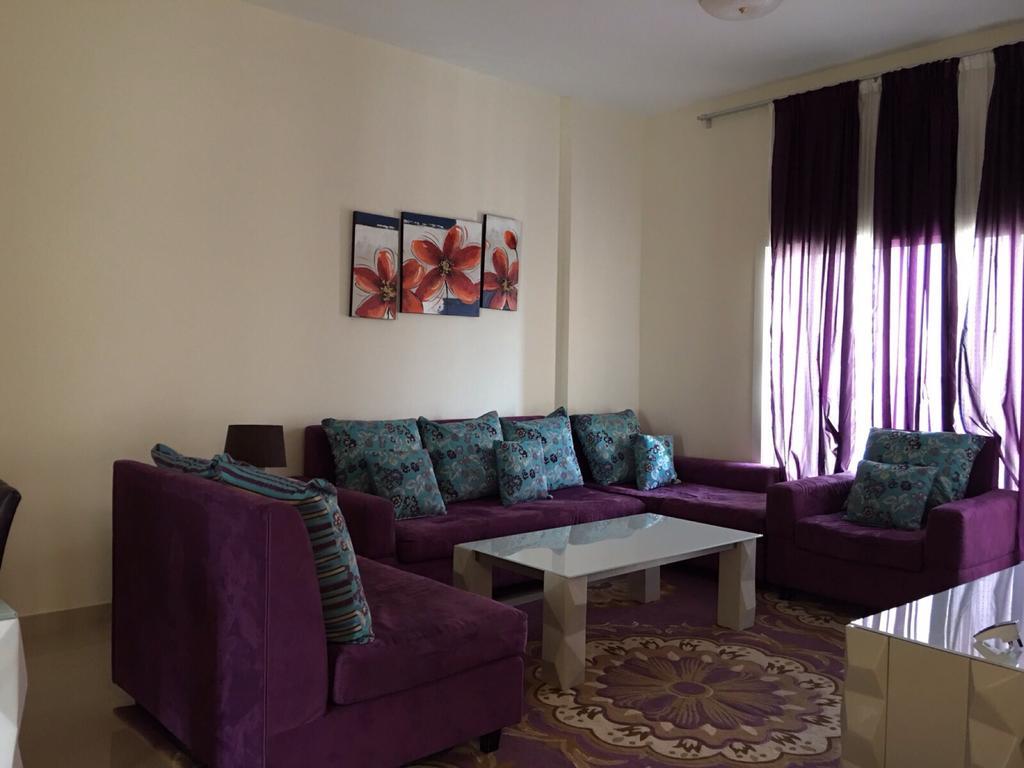 Three Bedroom Apartment - Centrium Impz Dubai Bilik gambar
